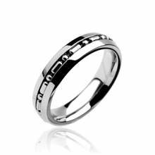 Bague  homme acier avec petite cha�ne au centre