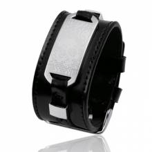 Bracelet homme cuir � plaque t�te de mort