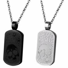 Pendentif homme acier plaque t�te de mort pointilisme