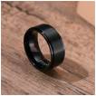 Bague homme en Titane noir � bandeau bross�