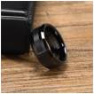 Bague homme noire en Tungst�ne � bande centrale bross�e