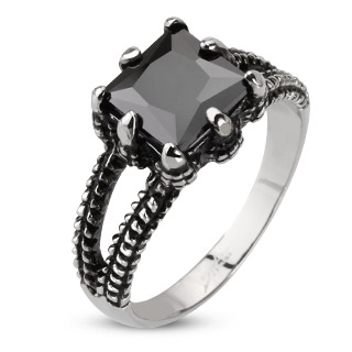 Bague homme acier � griffe de dragon enserrant une Onyx