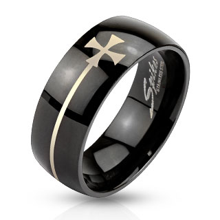 Bague homme noire en acier avec croix de Malte et liser�