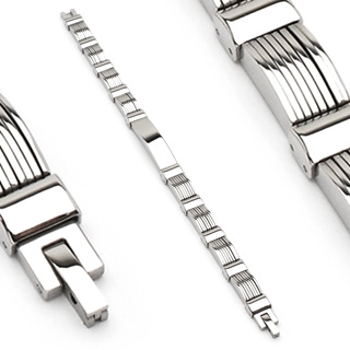 Bracelet homme plaques d'acier accol�es