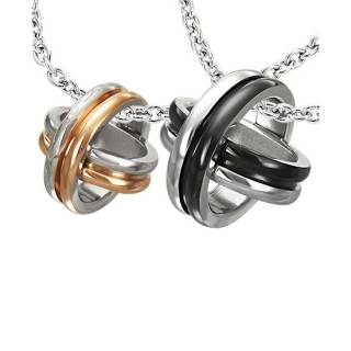 Paire de pendentifs acier anneaux crois�s