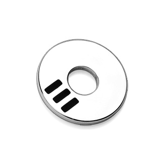 Pendentif homme acier disque � trois r�gnures